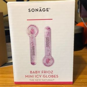 New in Box Sonage Baby Frioz Mini facial ice globes